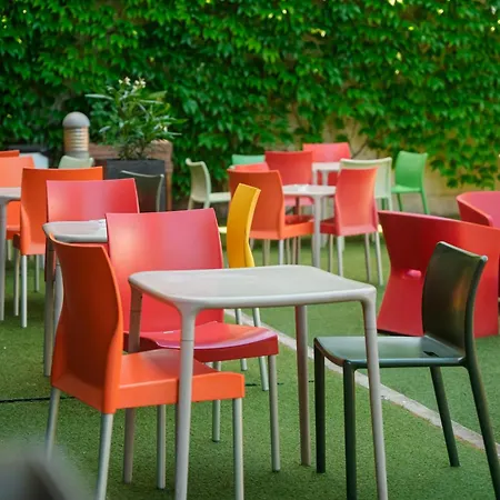 Ibis Budget Centre