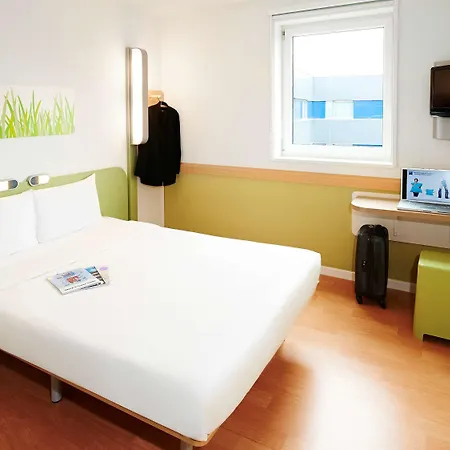 호텔 Ibis Budget Centre 세테