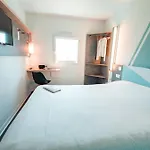 Ibis Budget Centre Hotel 2*