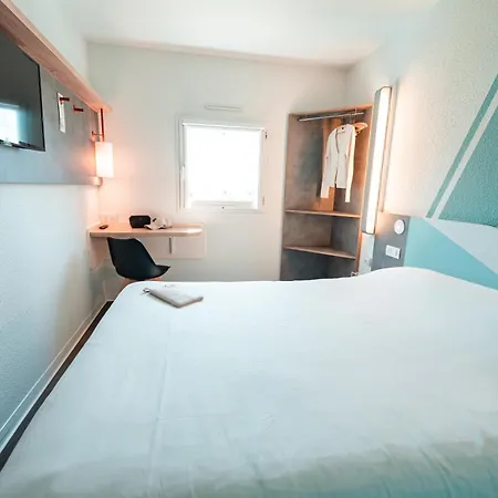Ibis Budget Centre Hotel 2*