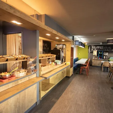 Ibis Budget Centre