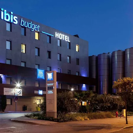 Ibis Budget Centre 2*