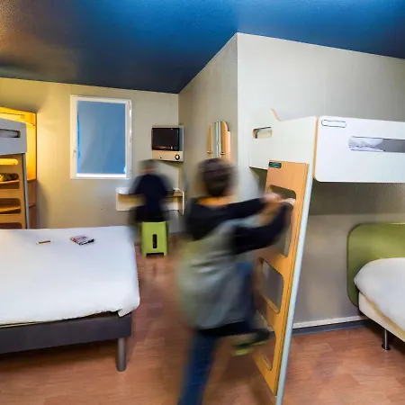 Ibis Budget Centre מלון