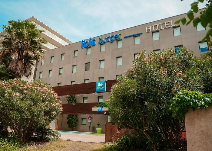 Hotel Ibis Budget Centre 2*