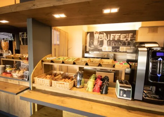 Hotel Ibis Budget Centre 2*