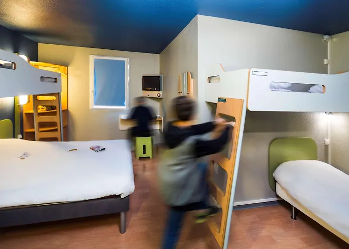 Hotel Ibis Budget Centre 2*