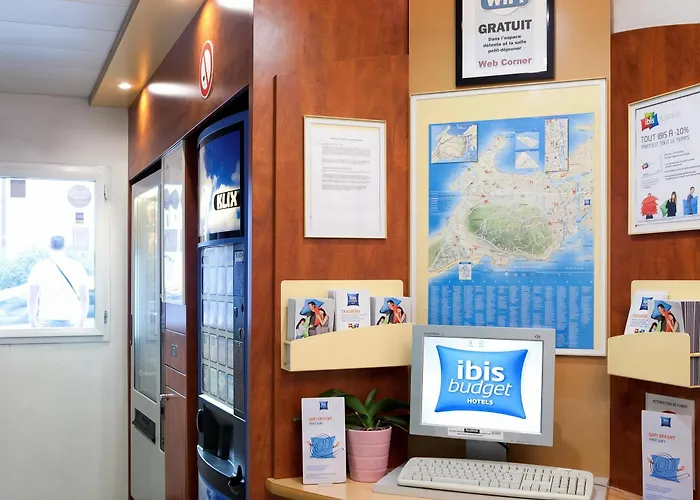 Hotel Ibis Budget Centre 2*